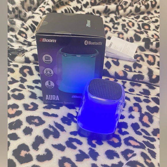 -Bluetooth Speaker- - Picture 4 of 11